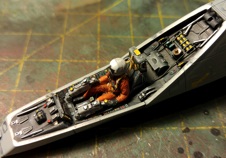 Striker_09.jpg Striker_09.jpg